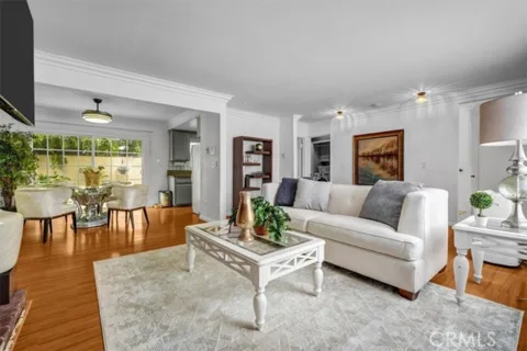 232 W 11th #3 listing photo