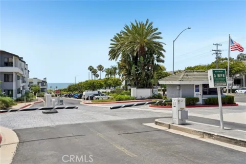 240 Nice Lane #117 listing photo