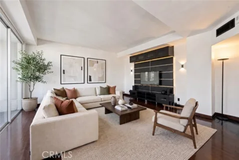 7250 Franklin Avenue #804 listing photo