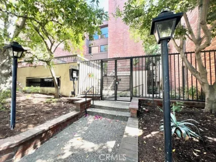 700 S Lake Avenue #111 listing photo