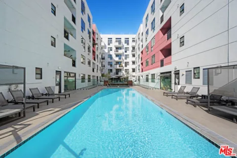 1234 Wilshire Boulevard #213 listing photo