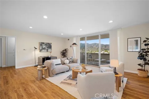 2313 Rosecrest Drive #9 listing photo