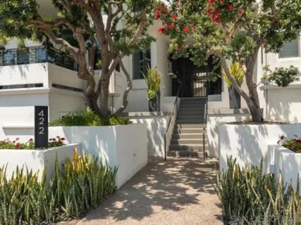422 Rosecrans Street #7 listing photo