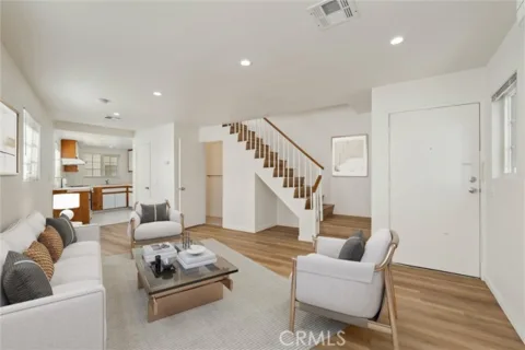 716 New Depot #A listing photo