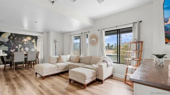2828 University Avenue #Unit 307 listing photo
