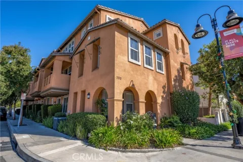 #102 S San Fernando Boulevard listing photo