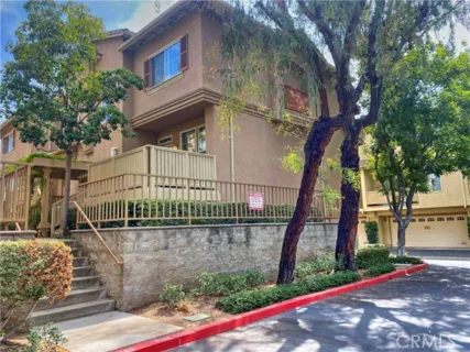 533 W Summerfield Circle listing photo
