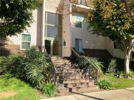 409 Burchett #220 listing photo