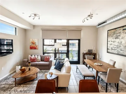 133 N The Promenade #334 listing photo