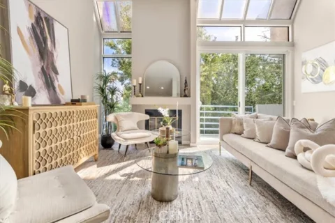 5151 Balboa #303 listing photo