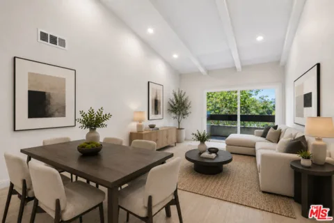 2700 Cahuenga Boulevard #E 4313 listing photo