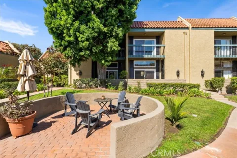 974 Palo Verde listing photo