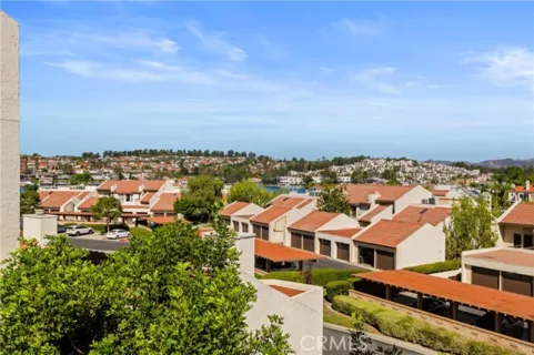 27945 Mazagon listing photo