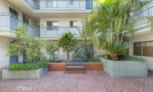 27 Finley listing photo