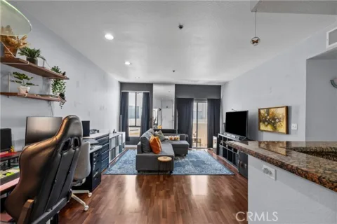 19350 Sherman Way. #328 listing photo