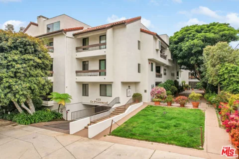 621 S Barrington Avenue #110 listing photo