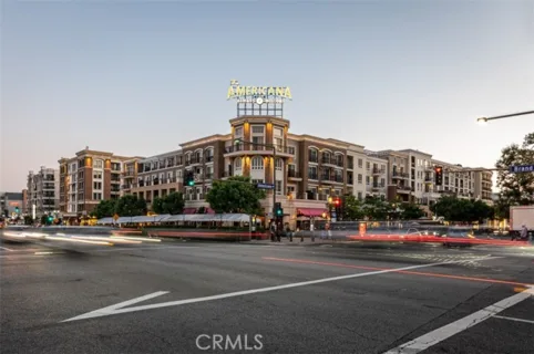 472 Caruso listing photo