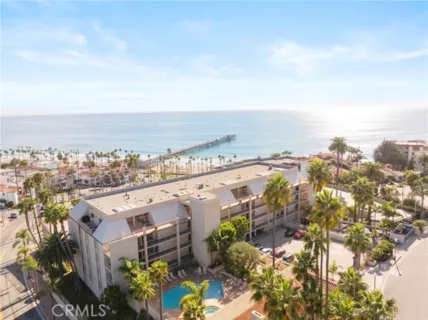 405 Avenida Granada #212 listing photo