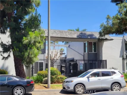 5500 Ackerfield listing photo