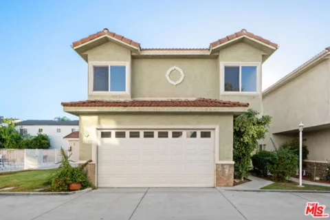 18930 Sherman Way #18 listing photo