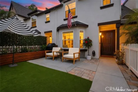 3 Three Vines Court listing photo