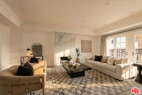 11723 Mayfield Avenue #3 listing photo