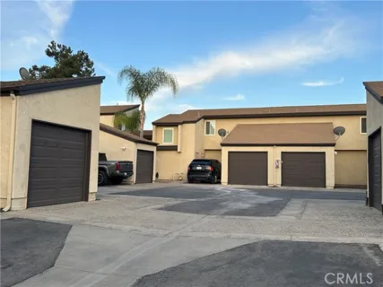 274 Parkview Place listing photo