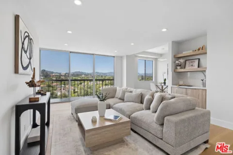 10747 Wilshire Boulevard #1107 listing photo