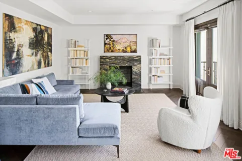 718 N Croft Avenue #201 listing photo