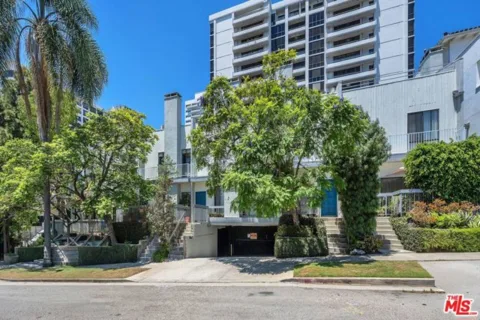 1220 Manning Avenue #3 listing photo