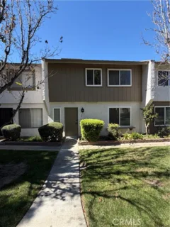 1091 Clark listing photo
