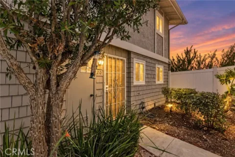 2112 E Vista #20 listing photo