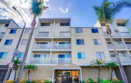3565 Linden Avenue listing photo