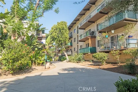 5460 White Oak Avenue #E129 listing photo