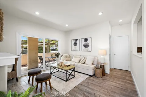 110 Timbre listing photo