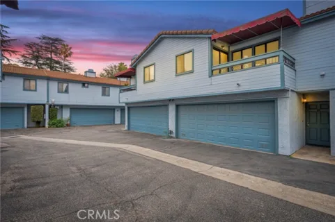 1255 N Los Robles Avenue #18 listing photo
