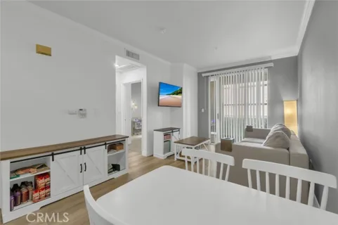2120 Watermarke listing photo