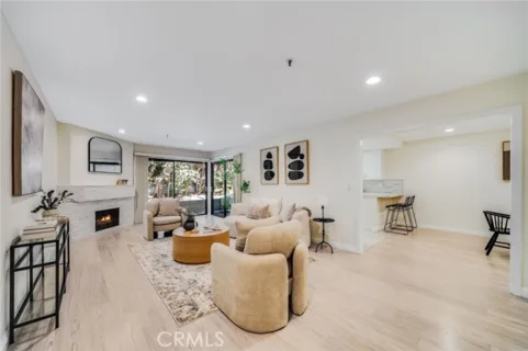 280 Cagney #103 listing photo