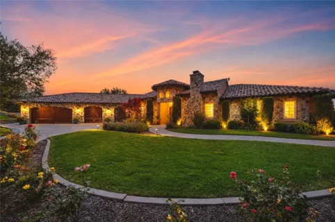 46480 Via Vaquero listing photo