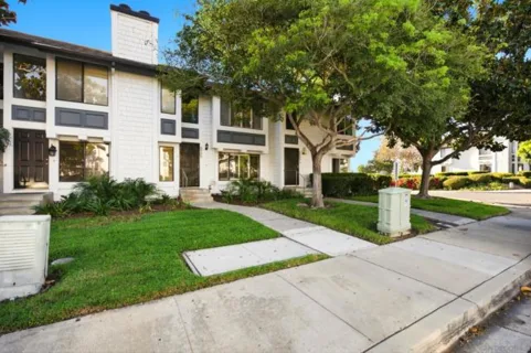 6905 Carnation Drive listing photo