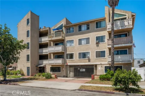 1723 Cedar #103 listing photo