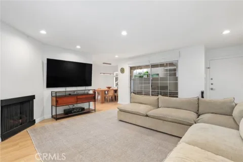 1228 14th Street #103 listing photo