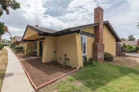 1231 S Buena Vista listing photo