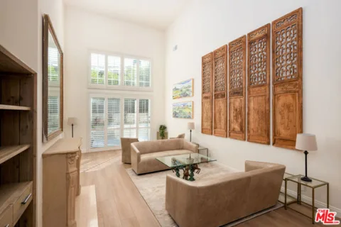 2337 Fox Hills Drive #102 listing photo