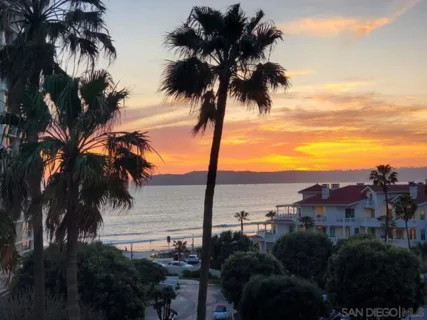 1710 Avenida Del Mundo #403 listing photo