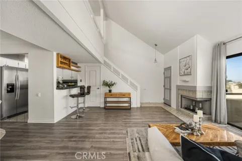 25712 Le Parc #56 listing photo