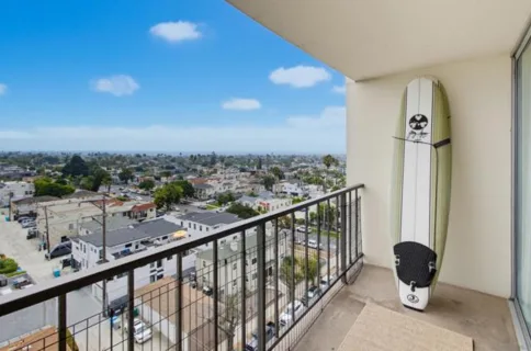 4944 Cass Street #909 listing photo