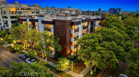 324 N Palm Drive #407 listing photo