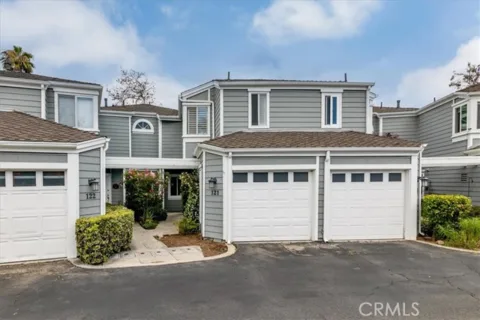 121 Santa Rosa Court listing photo