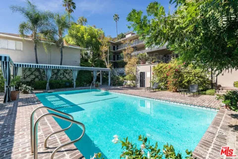 1225 Sunset Plaza Drive #2 listing photo